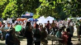 Wie (fast) immer bei SCH?Nem Wetter: Das SCH?Nauer Parkfest - auch 2012 ! Foto: QM